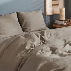 Parachute NWT King/Cal King Linen Duvet Cover in Shore